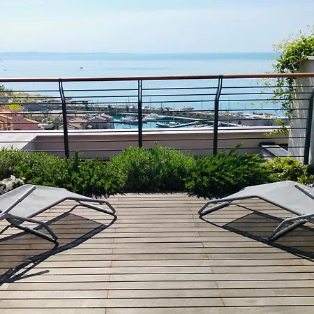 Sea Terrace Portopiccolo - Vista Mozzafiato سيستيانا